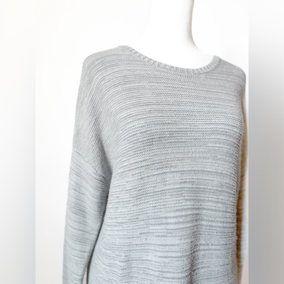 BDG sweater - Picture 2 of 5